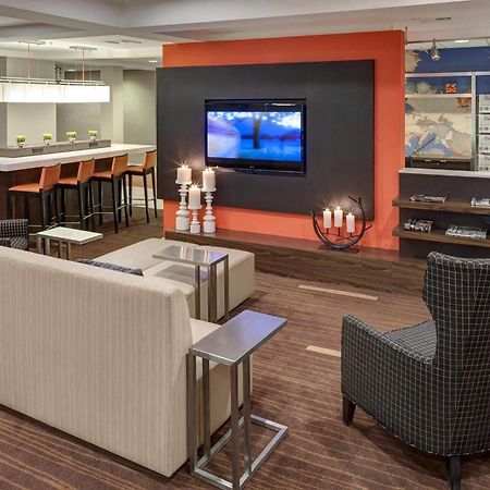 Hotel Courtyard By Marriott Wichita East Exterior foto